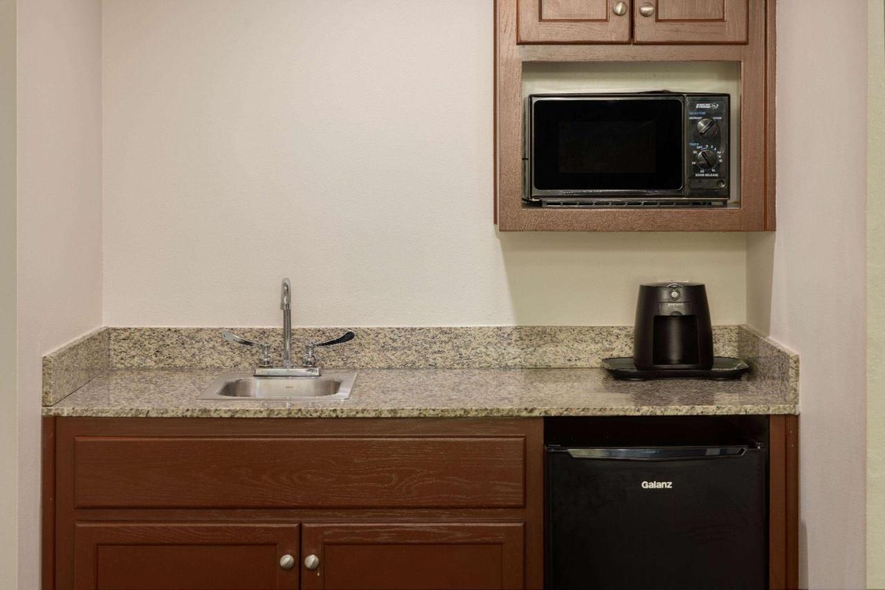 Wingate By Wyndham Atlanta Galleria/ Ballpark Smyrna Ngoại thất bức ảnh